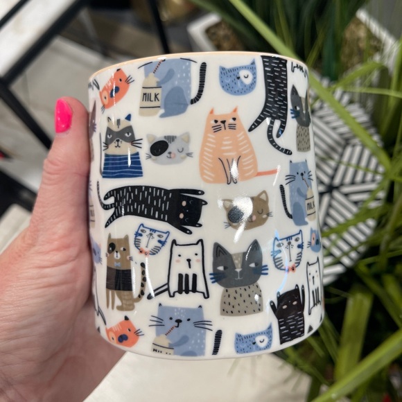 Bella Pink Peach Colorful Cats  🐈‍⬛ 🐈 Ceramic Coffee Mug NWT - Picture 4 of 5